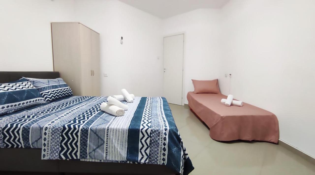 Guest House "Villa Klara Eilat" Heated Pool And Sauna All Year Round المظهر الخارجي الصورة