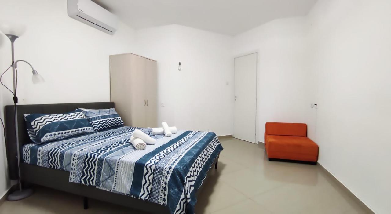 Guest House "Villa Klara Eilat" Heated Pool And Sauna All Year Round المظهر الخارجي الصورة