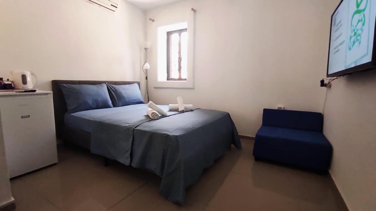 Guest House "Villa Klara Eilat" Heated Pool And Sauna All Year Round المظهر الخارجي الصورة