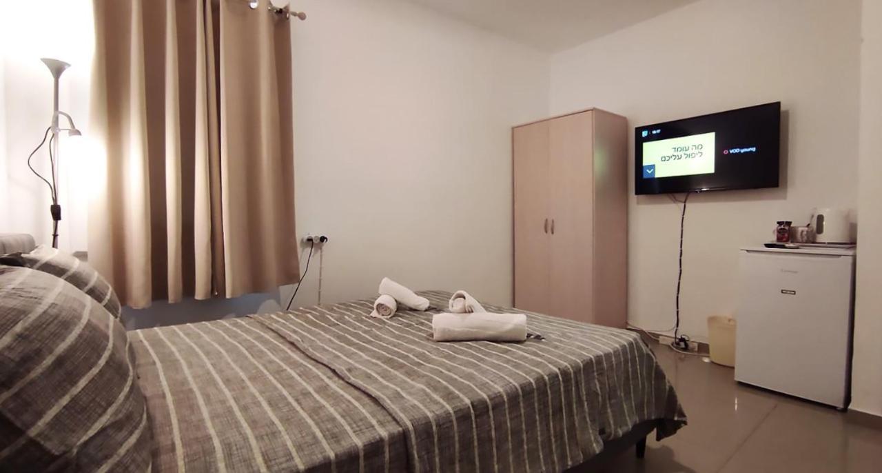 Guest House "Villa Klara Eilat" Heated Pool And Sauna All Year Round المظهر الخارجي الصورة